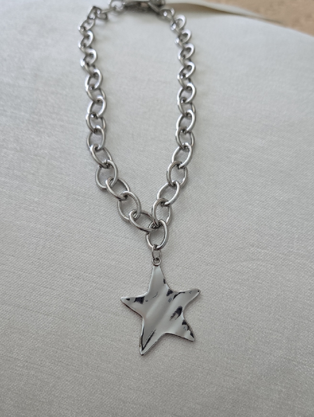Silver Star Pendant Chunky (NO tarnish) Chain Necklace New 5 Star Rated 1 Avail